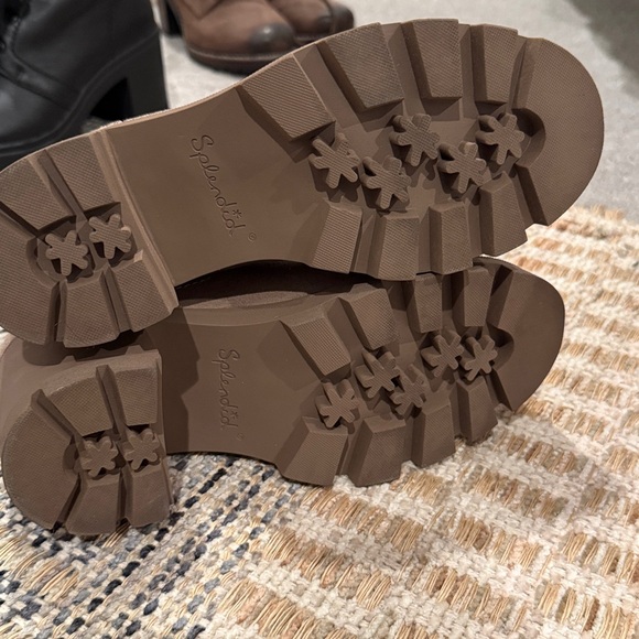 New without Box Women's Splendid Marion Tan Ankle Boots. Size 6. - Picture 2 of 3